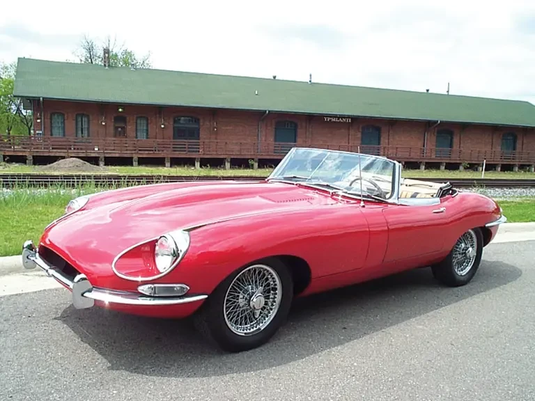 1968 Jaguar E-Type Series 1 - Image 2 of 2