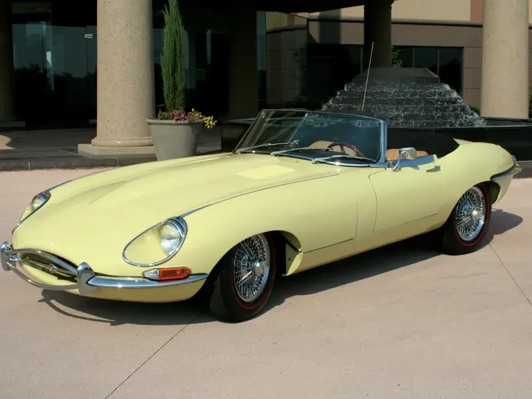 1968 Jaguar E-Type Series 1 - Image 2 of 2
