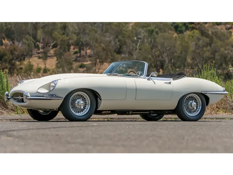 1968 Jaguar E-Type Series 1 - Image 2 of 2