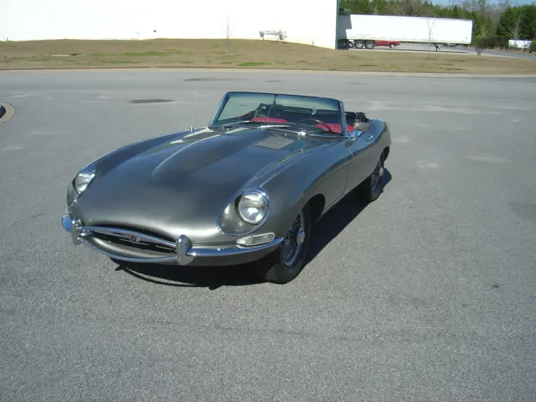 1968 Jaguar E-Type Series 1 - Image 2 of 2