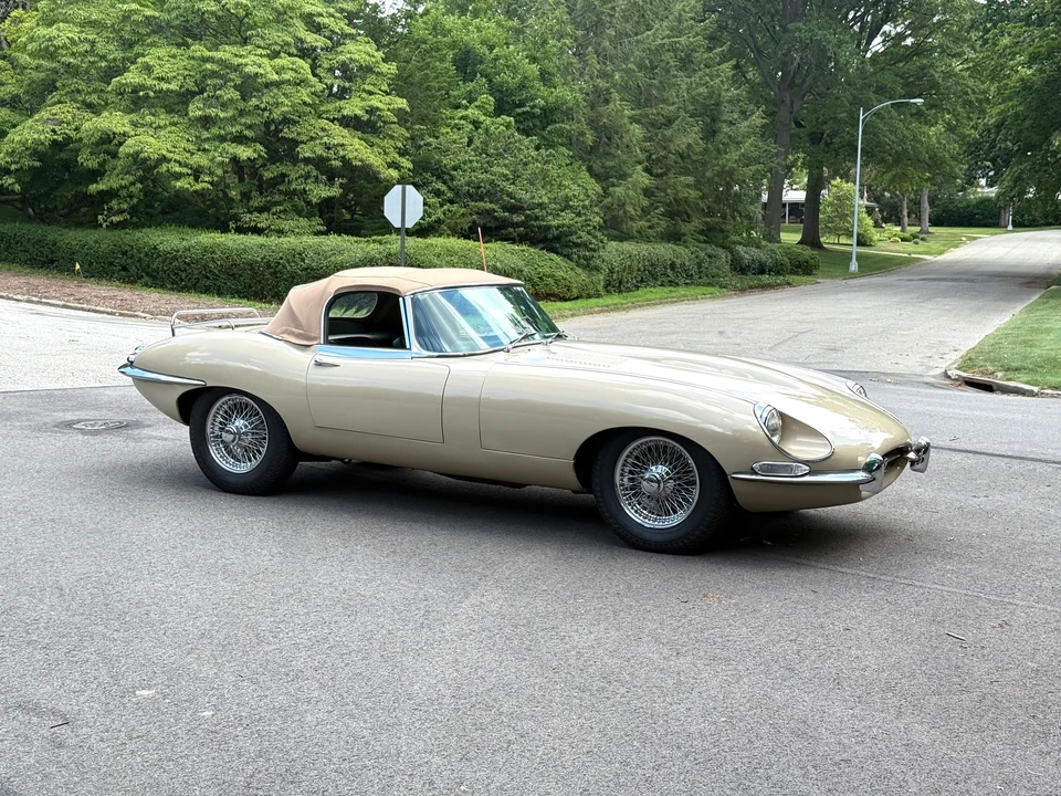 1968 Jaguar E-Type Series 1 - Image 10 of 31