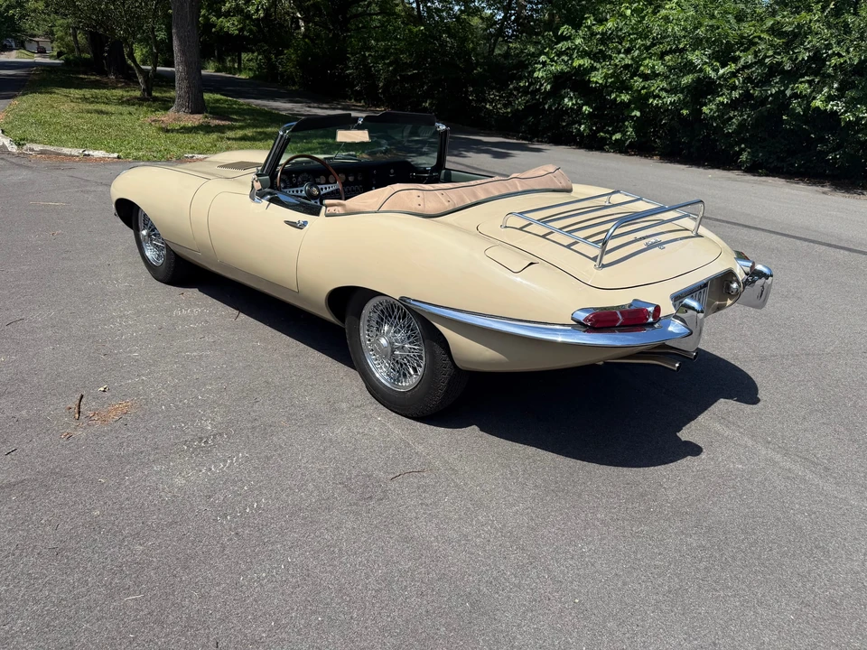 1968 Jaguar E-Type Series 1 - Image 28 of 31