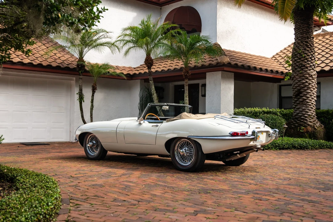 1968 Jaguar E-Type Series 1 - Image 12 of 31