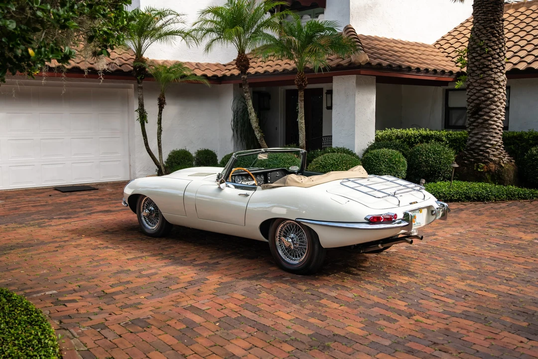 1968 Jaguar E-Type Series 1 - Image 13 of 31