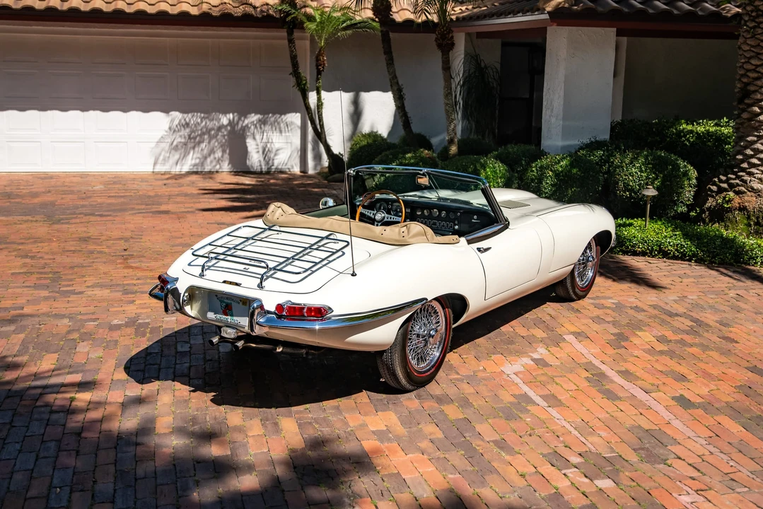 1968 Jaguar E-Type Series 1 - Image 9 of 31