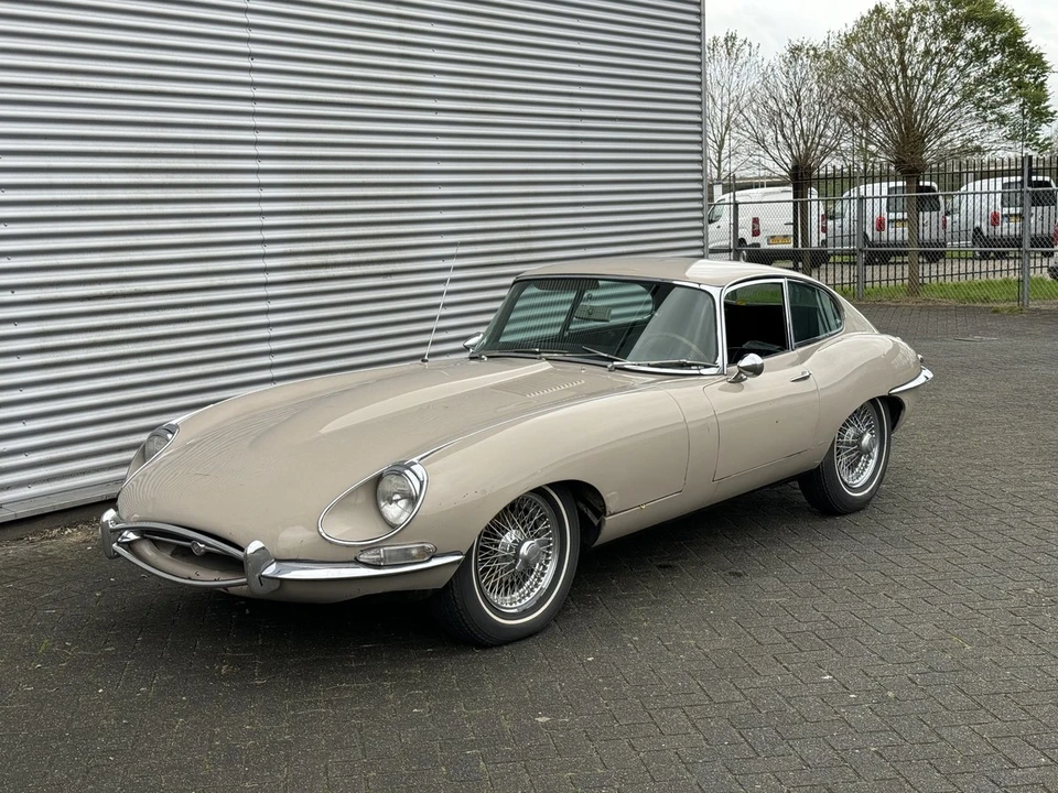 1968 Jaguar E-Type Series 1 - Image 2 of 30