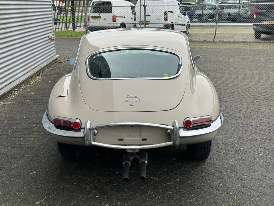1968 Jaguar E-Type Series 1 - Image 8 of 30