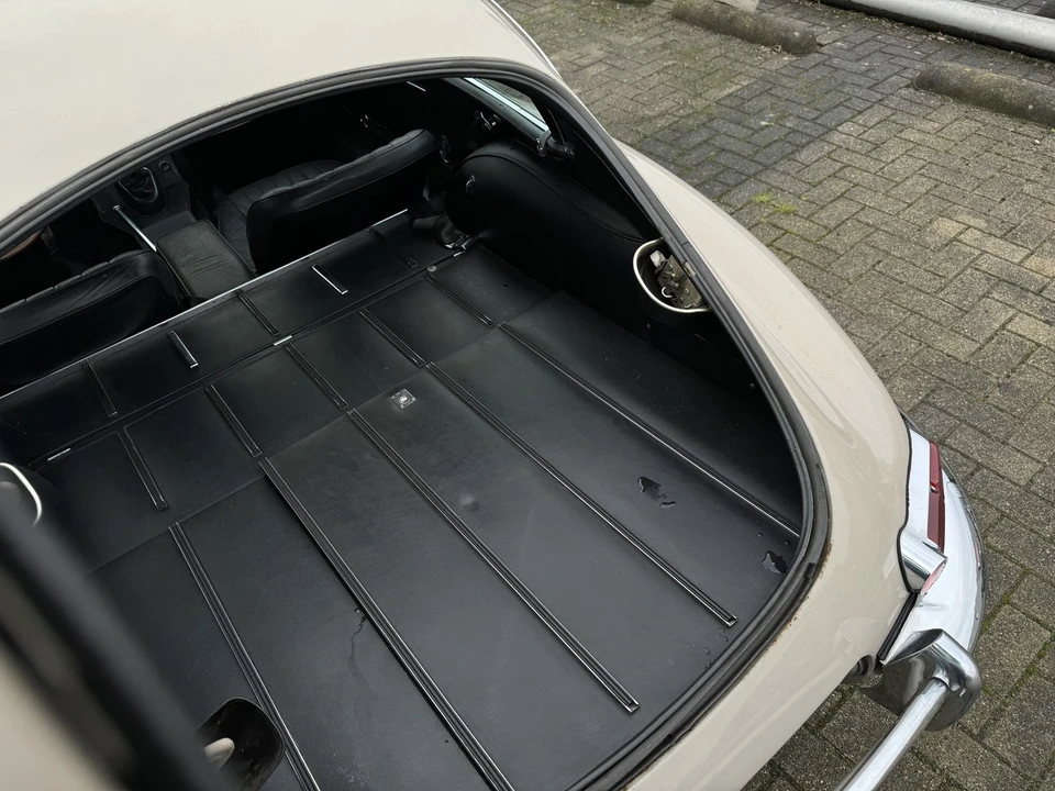 1968 Jaguar E-Type Series 1 - Image 25 of 30