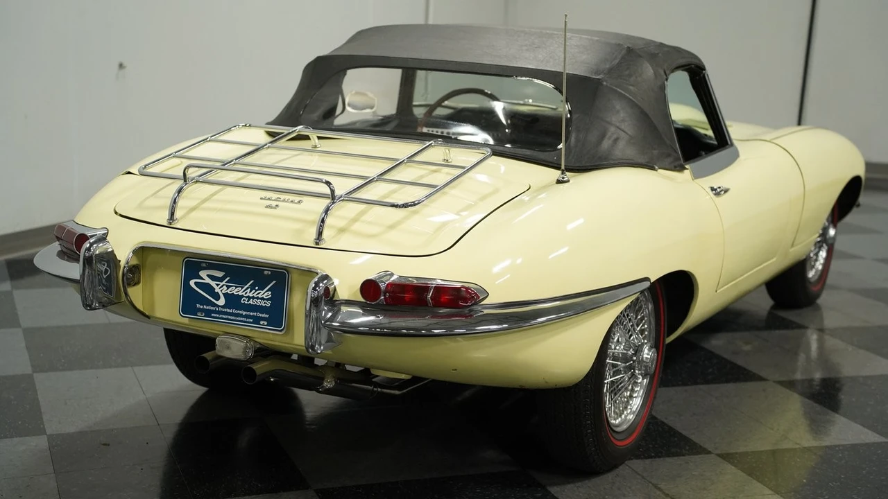 1968 Jaguar E-Type - Image 11 of 31