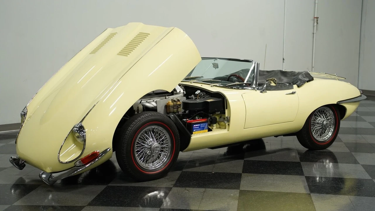 1968 Jaguar E-Type Series 1 - Image 7 of 21