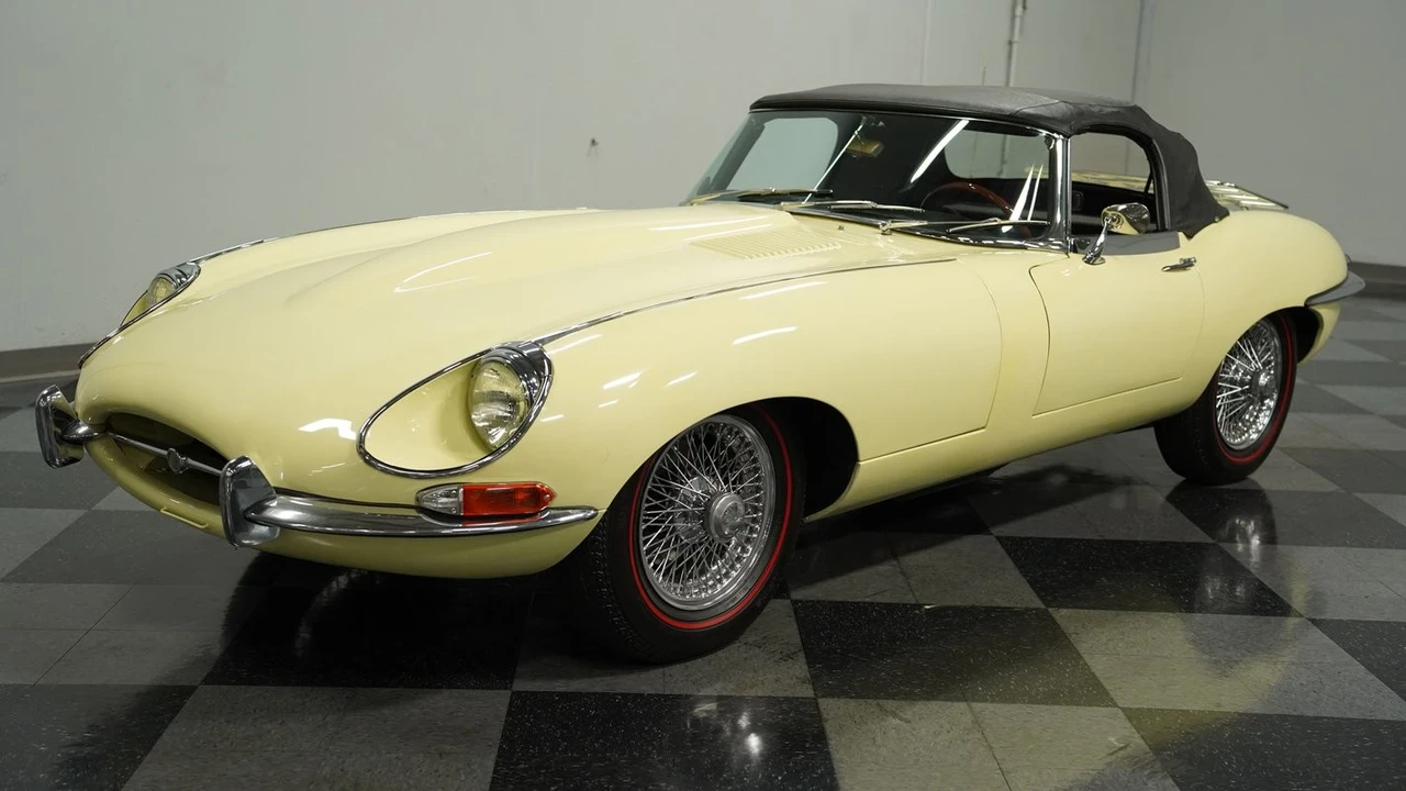 1968 Jaguar E-Type Series 1 - Image 5 of 12