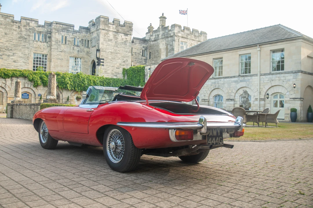 1968 Jaguar E-Type Series 2 - Image 16 of 31