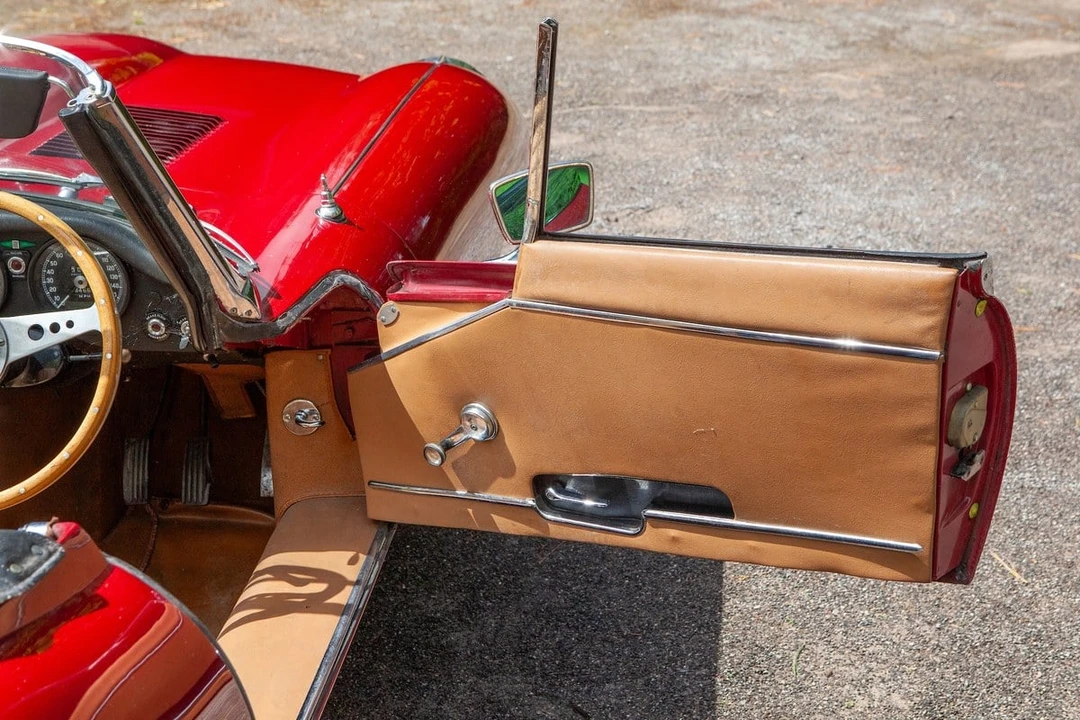 1968 Jaguar E-Type Series 2 - Image 16 of 30