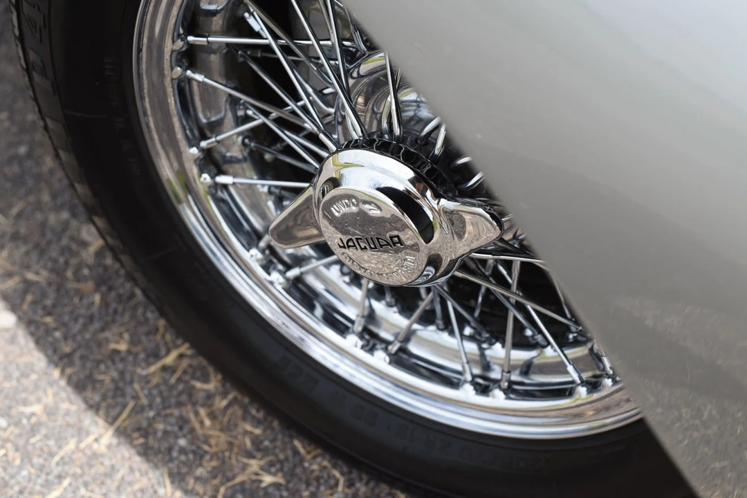 1968 Jaguar E-Type Series 1 2+2 - Image 29 of 30