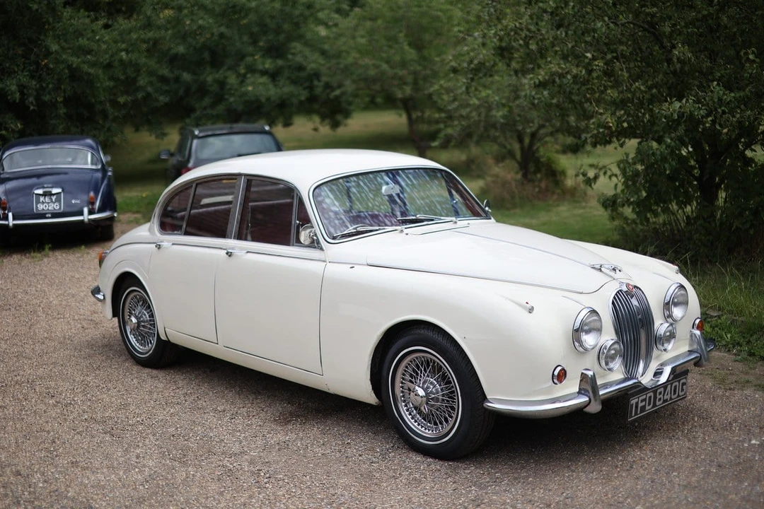 1968 Jaguar Mark II - Image 9 of 30
