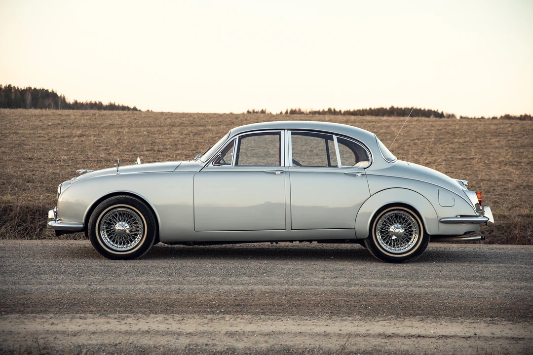1968 Jaguar Mark II - Image 7 of 31