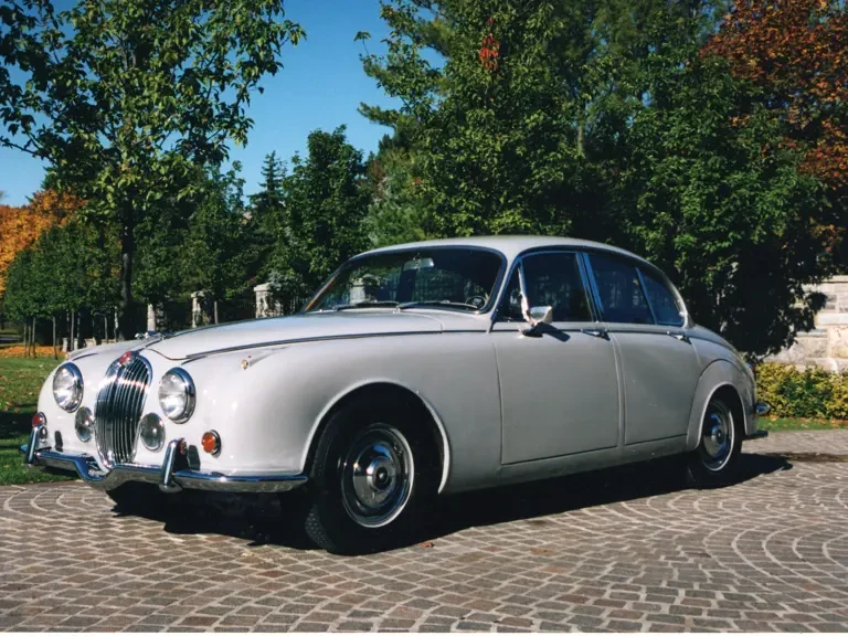 1968 Jaguar Mark II - Image 2 of 2