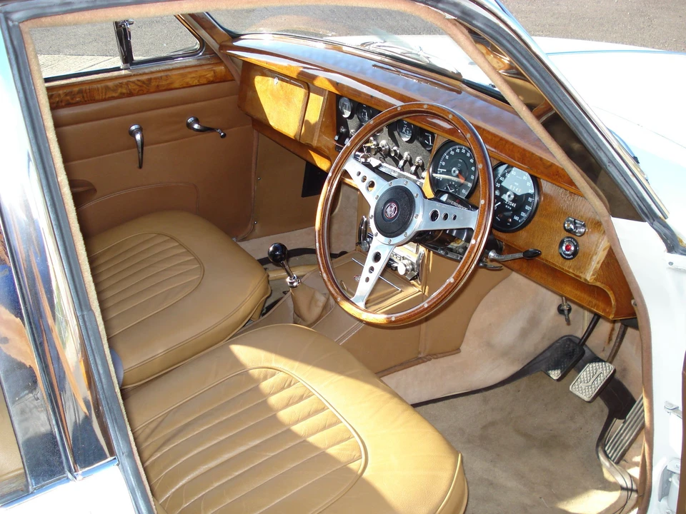 1968 Jaguar Mark II - Image 5 of 7