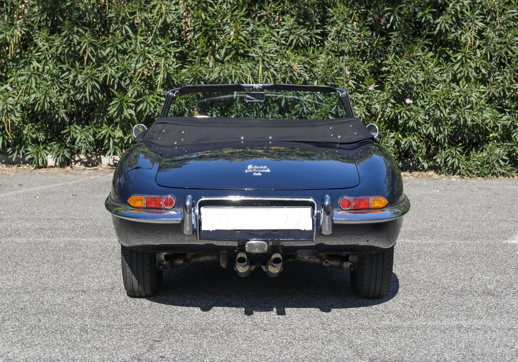 1968 Jaguar E-Type Series 2 - Image 6 of 9