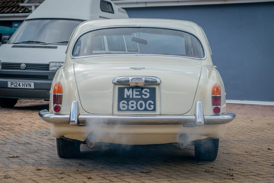 1968 Jaguar S-Type 1st Gen - Image 10 of 30