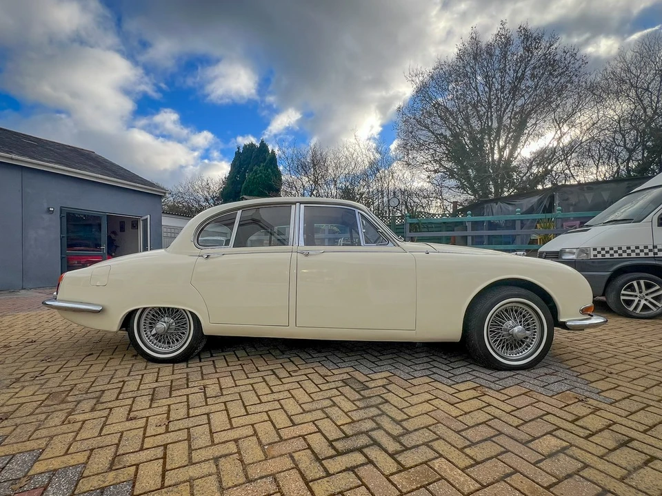 1968 Jaguar S-Type 1st Gen - Image 5 of 30