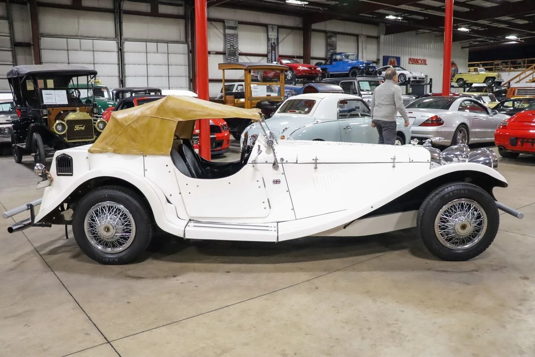 1968 Jaguar Replica - Image 10 of 12