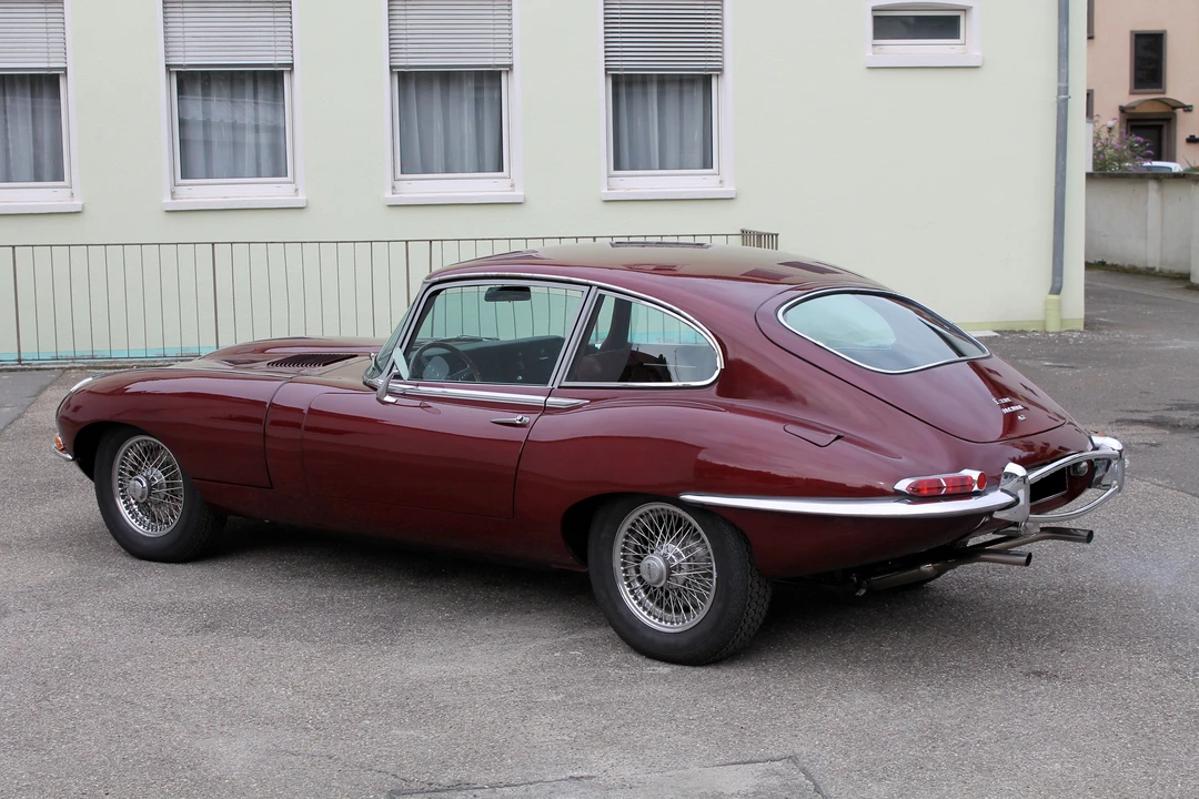 1968 Jaguar E-Type Series 1 2+2 - Image 4 of 4
