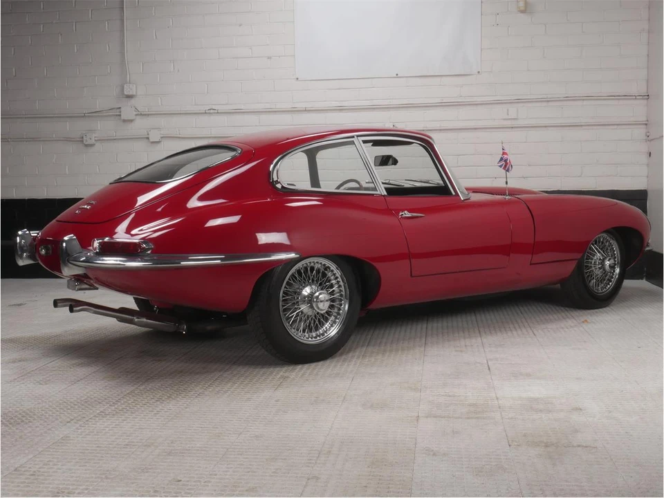 1968 Jaguar XK - Image 15 of 31