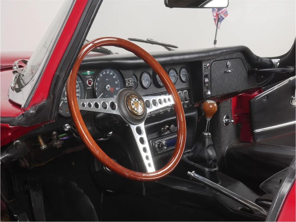 1968 Jaguar XK - Image 23 of 31