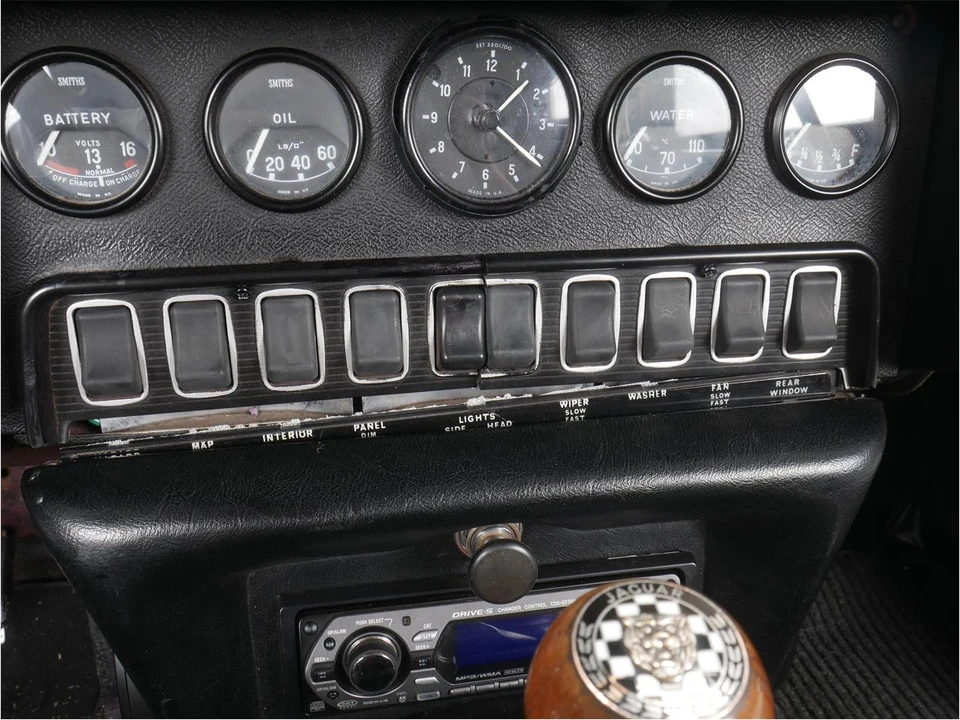 1968 Jaguar XK - Image 28 of 31