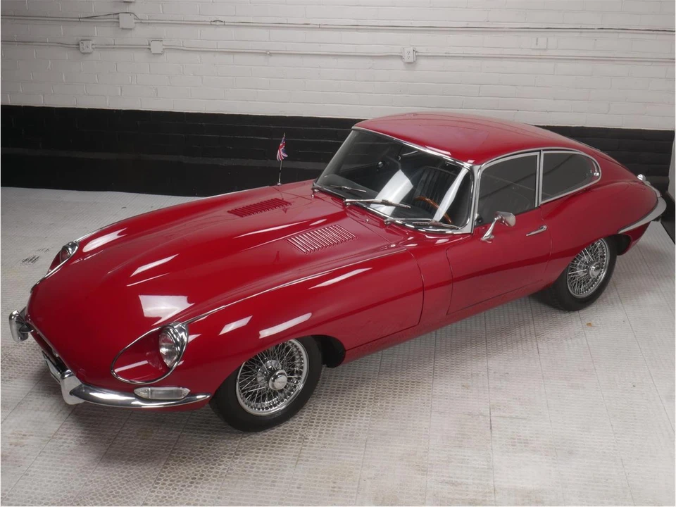 1968 Jaguar XK - Image 8 of 31