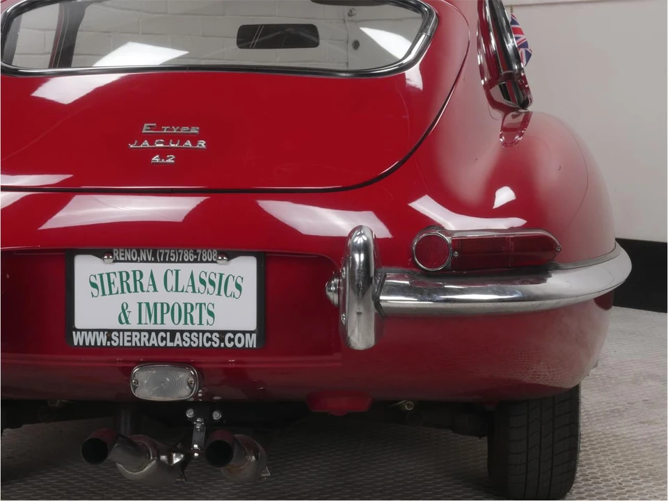1968 Jaguar XK - Image 14 of 31