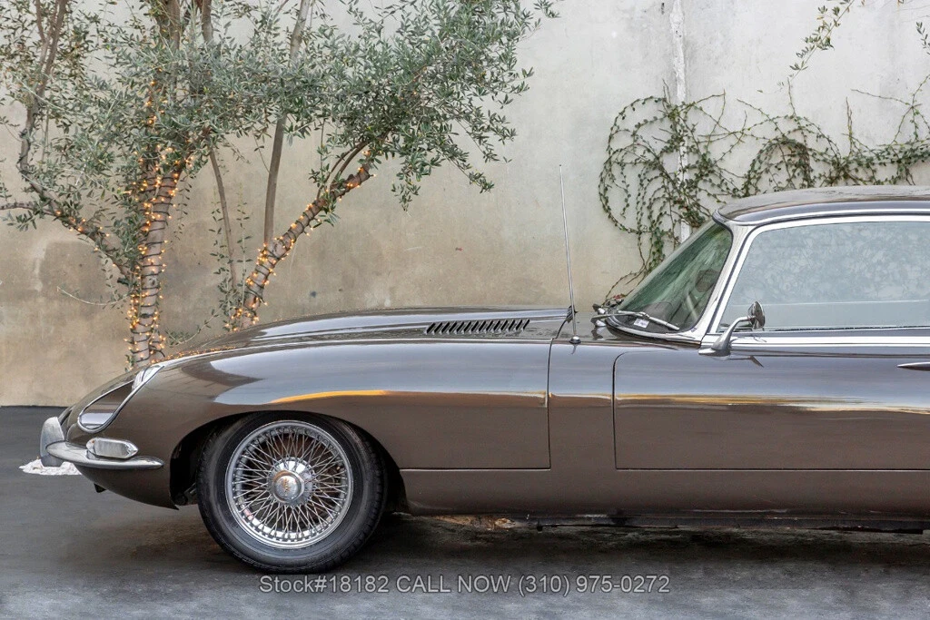 1968 Jaguar XK - Image 12 of 12