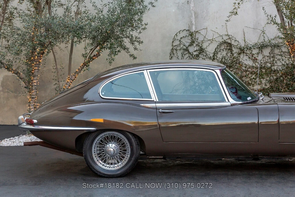 1968 Jaguar XK - Image 11 of 12