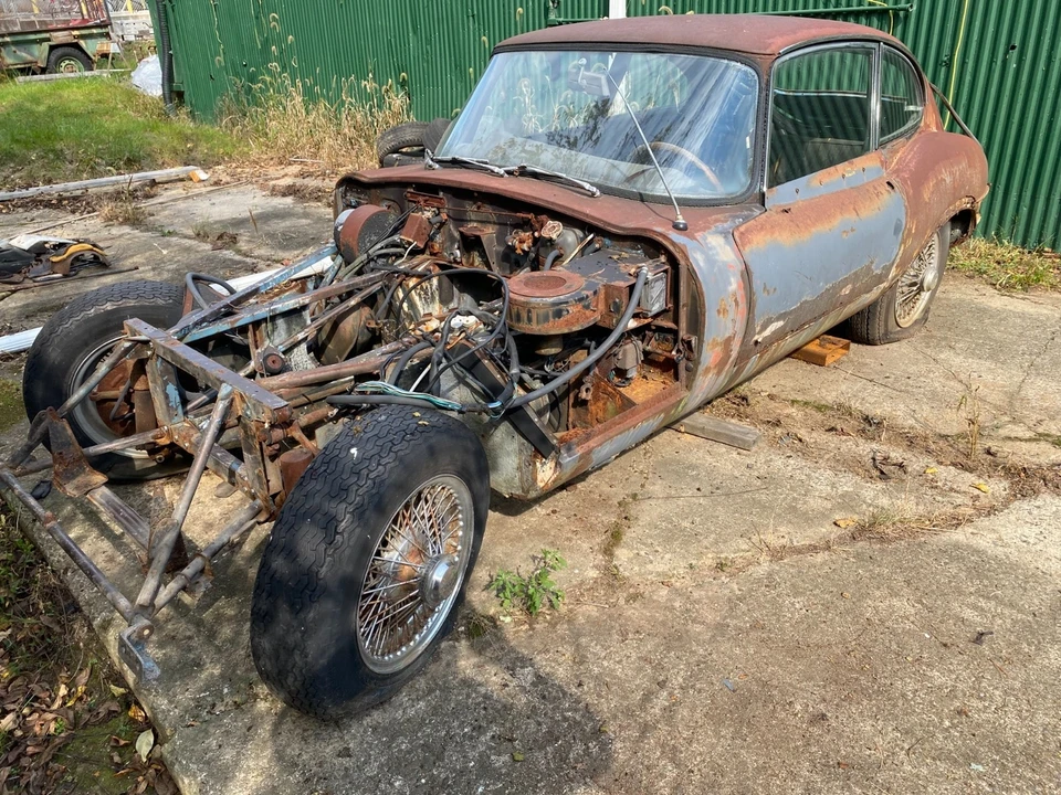 1968 Jaguar E-Type Series 1 - Image 6 of 18