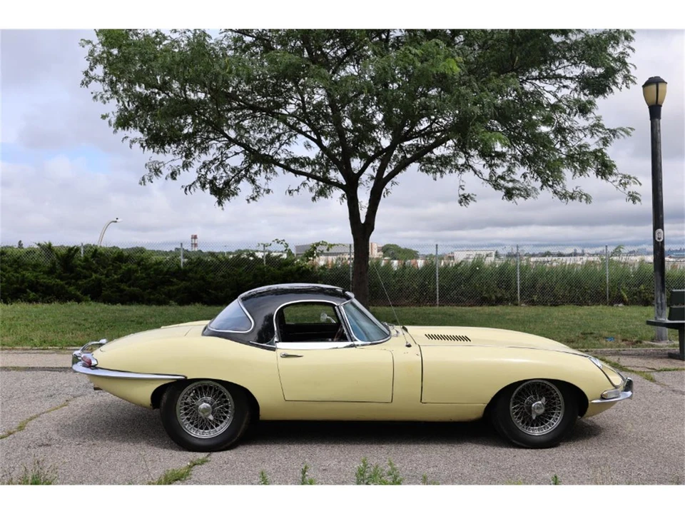 1968 Jaguar E-Type Series 1 - Image 3 of 8