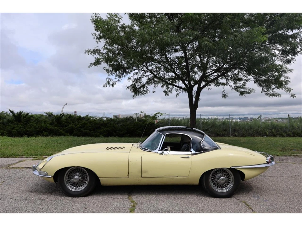1968 Jaguar E-Type Series 1 - Image 4 of 8