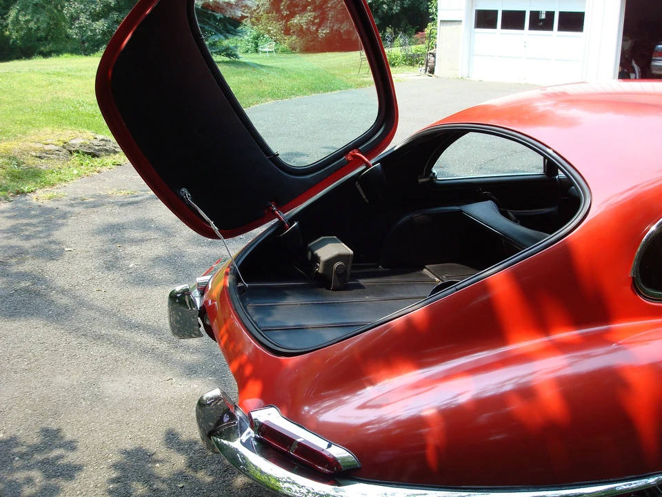 1968 Jaguar E-Type Series 1 2+2 - Image 3 of 7