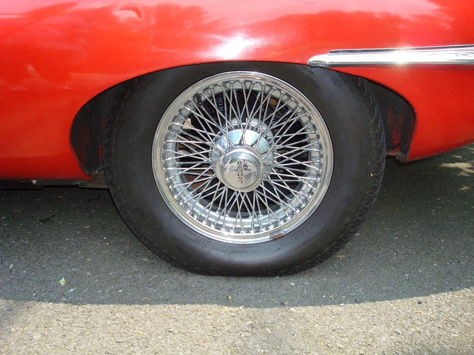 1968 Jaguar E-Type Series 1 2+2 - Image 6 of 7