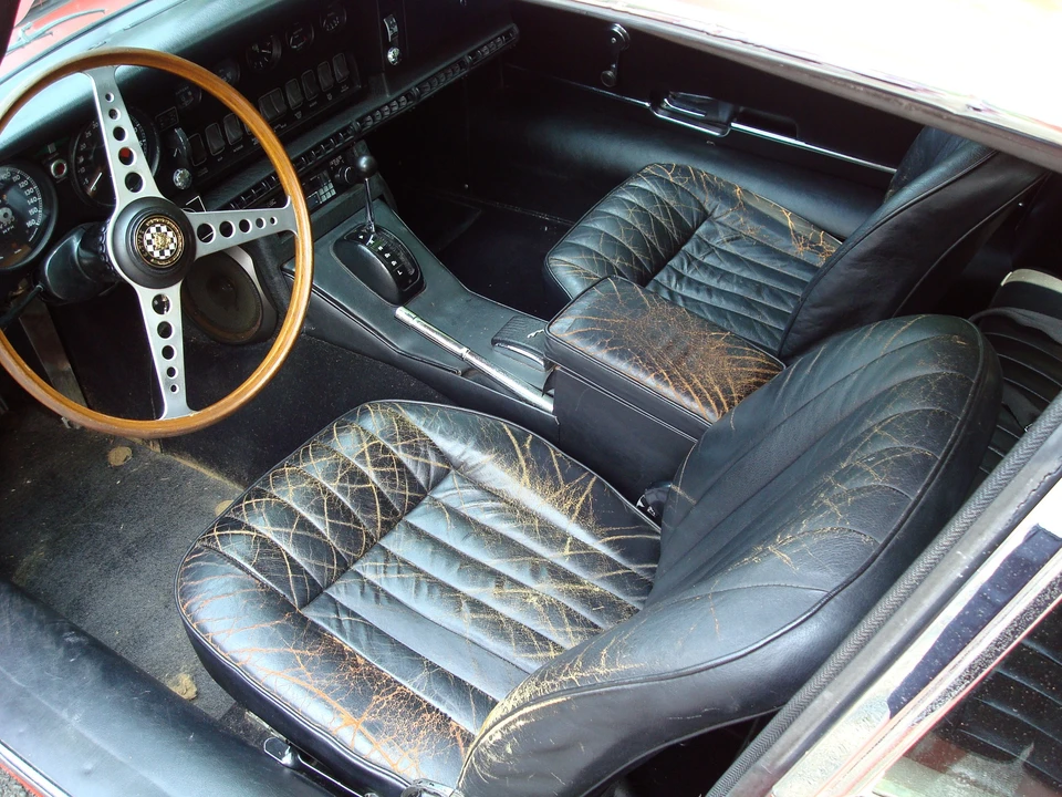 1968 Jaguar E-Type Series 1 2+2 - Image 5 of 7