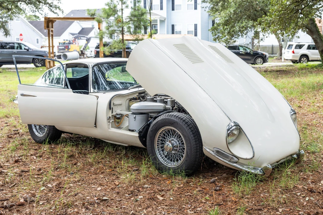 1968 Jaguar E-Type Series 1 - Image 14 of 31