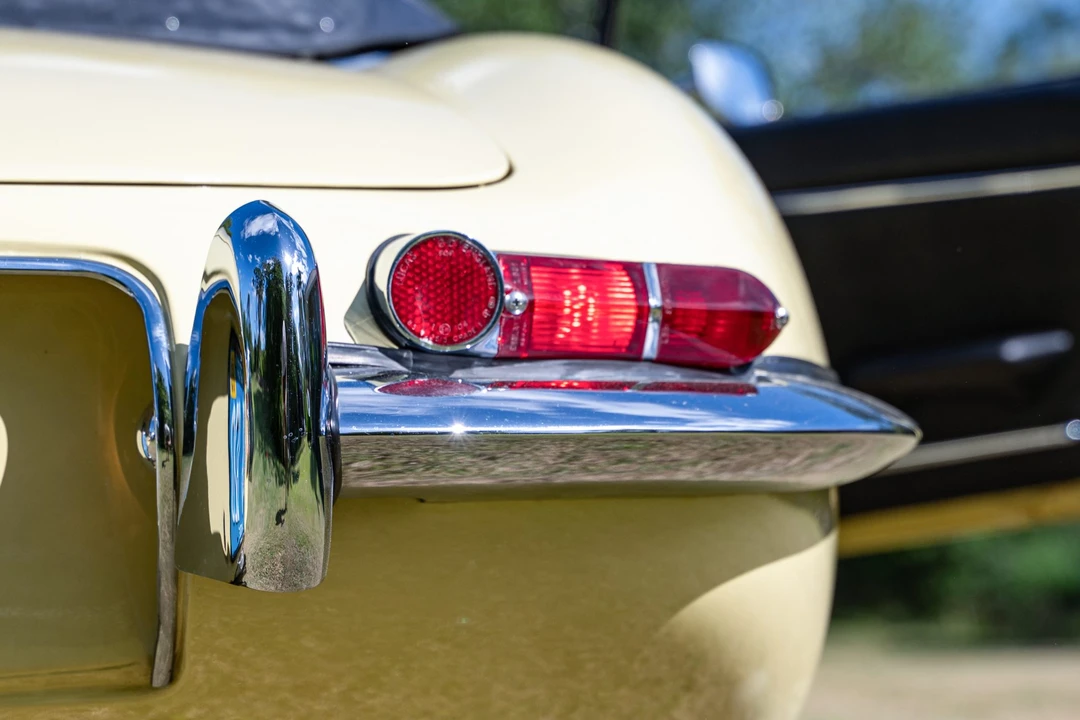 1968 Jaguar E-Type Series 1 - Image 25 of 31