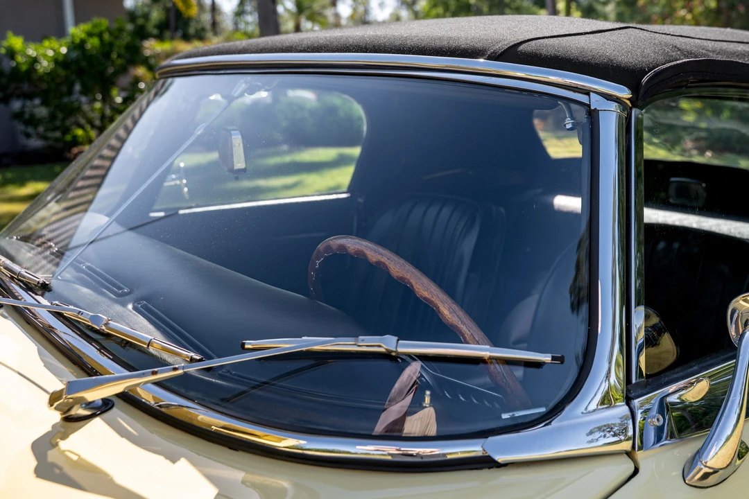1968 Jaguar E-Type Series 1 - Image 29 of 31