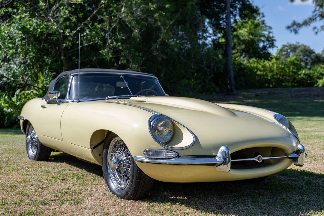 1968 Jaguar E-Type Series 1 - Image 11 of 31