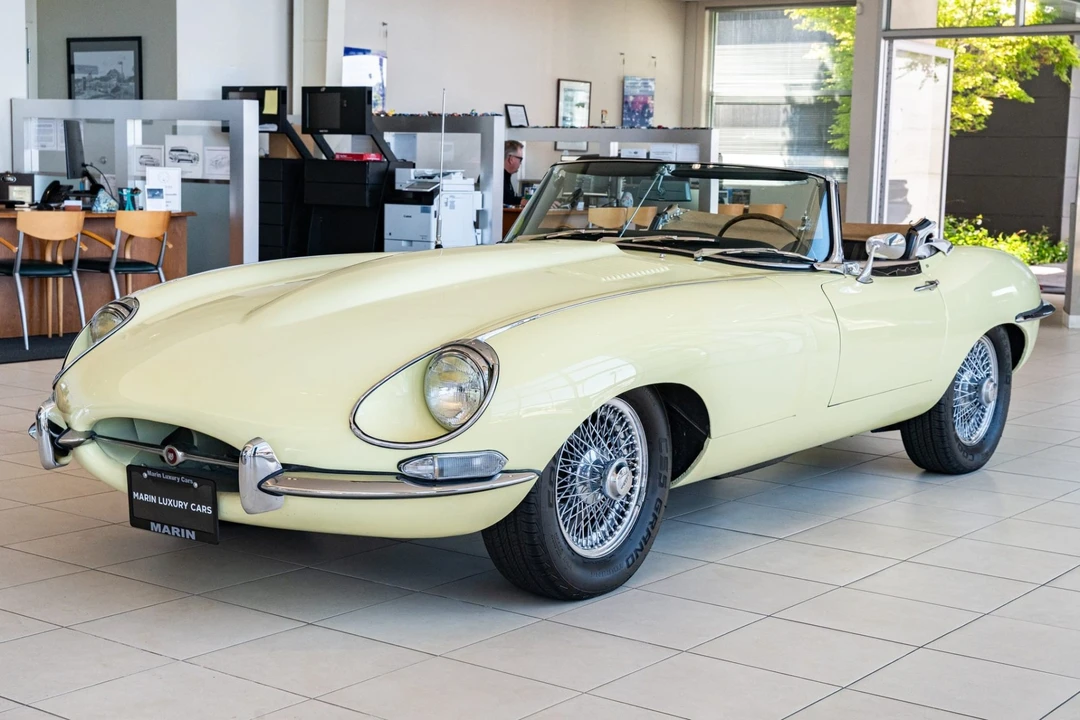 1968 Jaguar E-Type Series 1 - Image 1 of 31