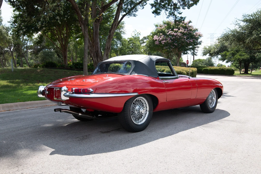 1968 Jaguar E-Type Series 1 - Image 6 of 31