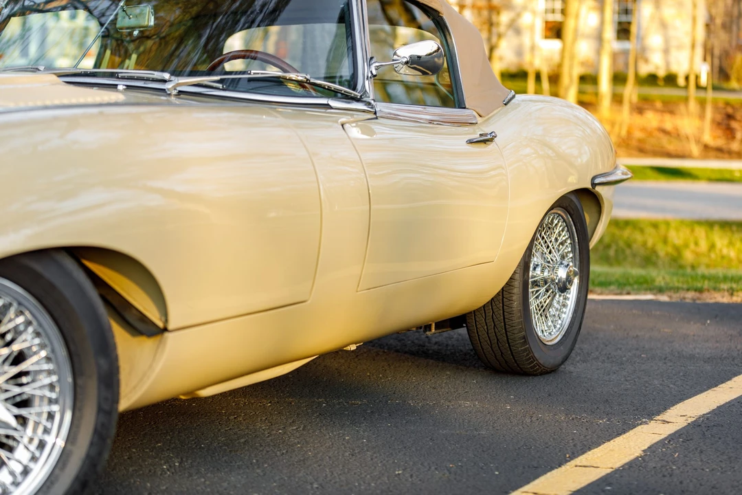 1968 Jaguar E-Type Series 1 - Image 11 of 31