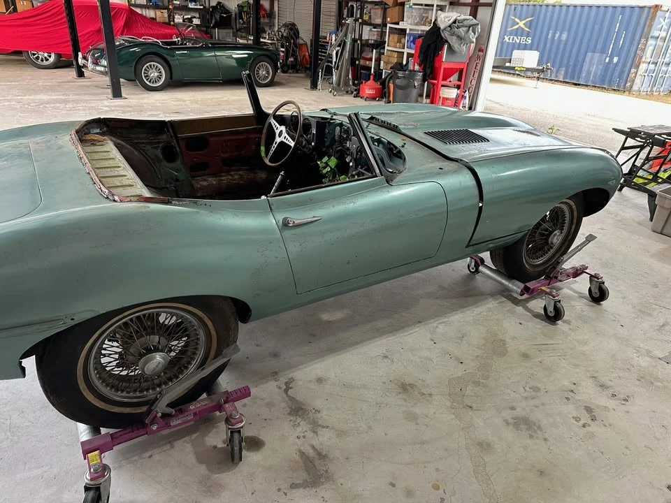1968 Jaguar E-Type Series 1 - Image 7 of 10