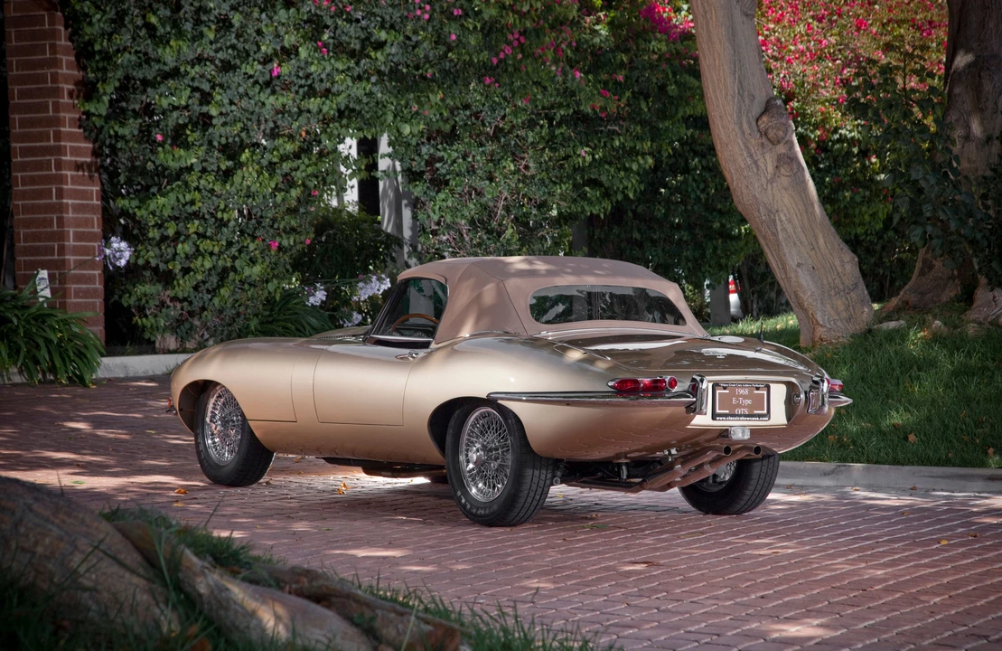 1968 Jaguar E-Type Series 1 - Image 4 of 6