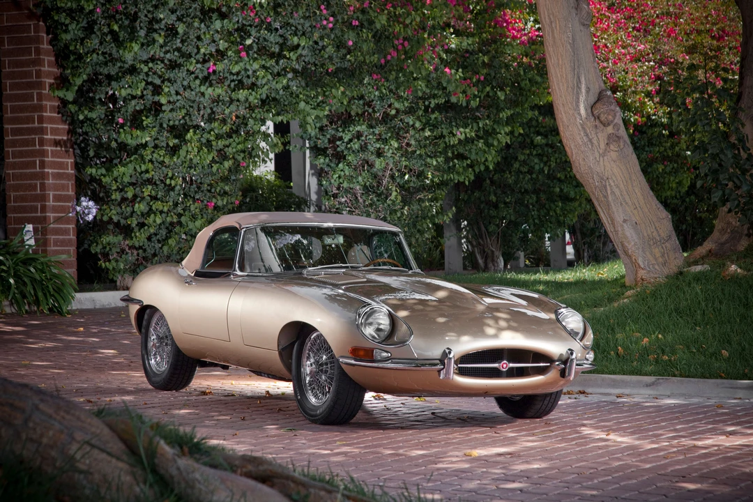 1968 Jaguar E-Type Series 1 - Image 6 of 6